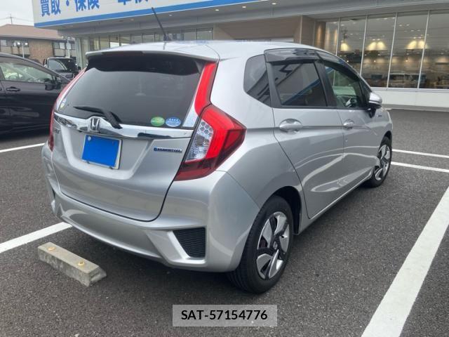 Honda FIT HYBRID 2013-10 8659106-2