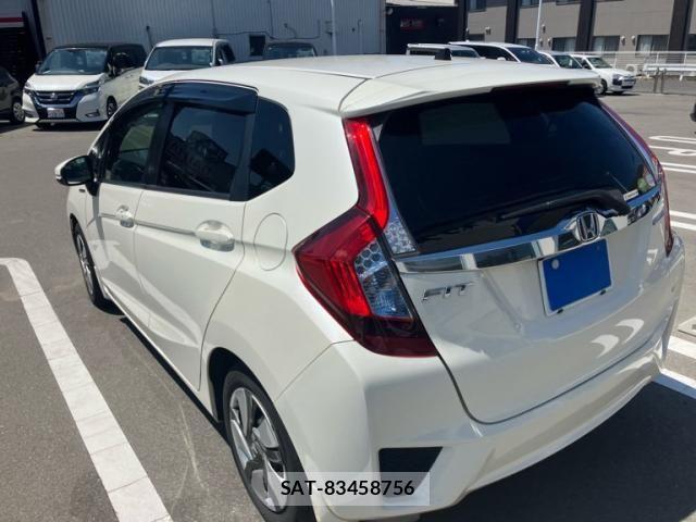 Honda FIT HYBRID 2014-01 8659101-3