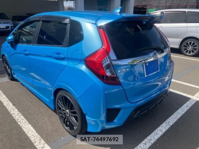 Honda FIT HYBRID 2014-06 8659108-8