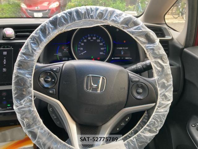 Honda FIT HYBRID 2013-11 8659096-16