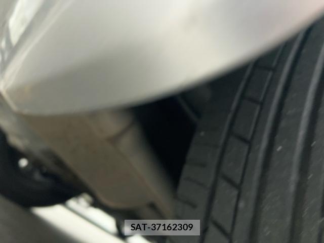 Honda FIT HYBRID 2012-04 8666147-7