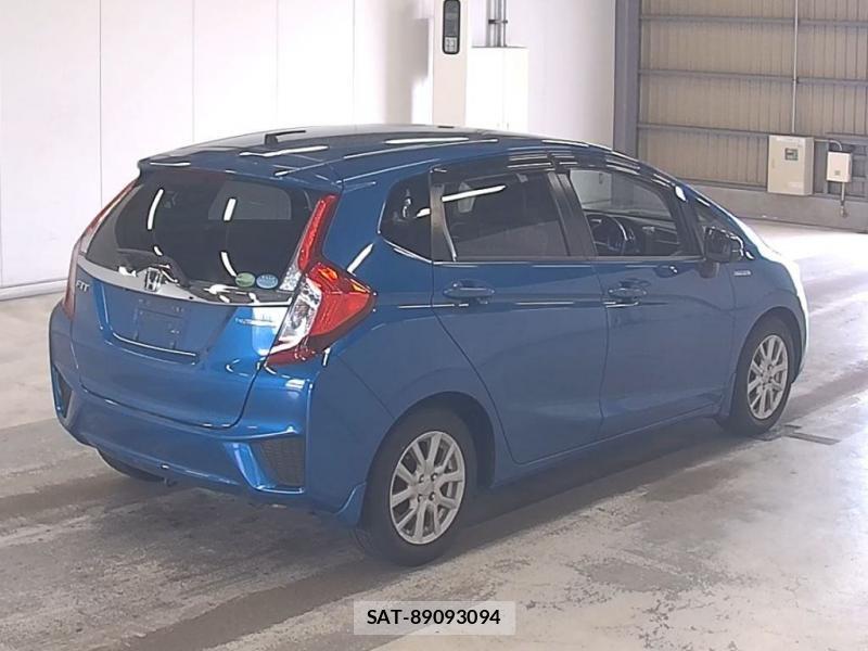 Honda  2015-02 8665582-1