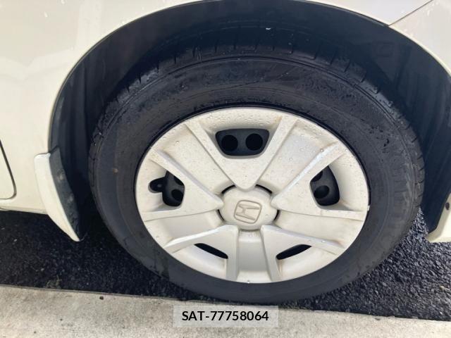 Honda FIT HYBRID 2011-10 8659113-2