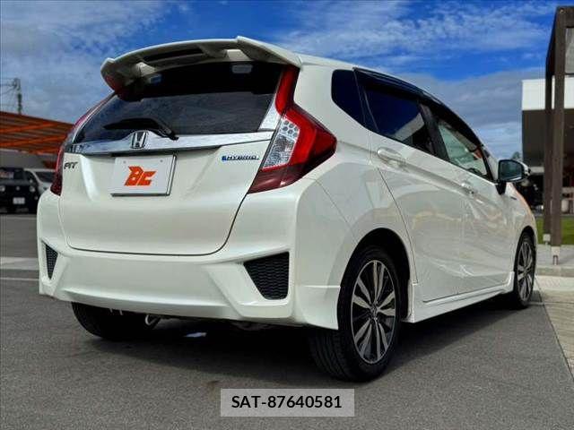 Honda FIT HYBRID 2014-11 8659093-14