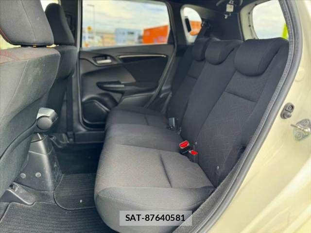 Honda FIT HYBRID 2014-11 8659093-17