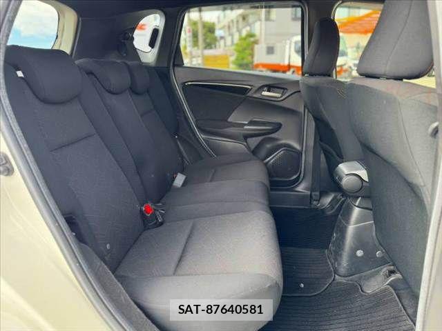 Honda FIT HYBRID 2014-11 8659093-18
