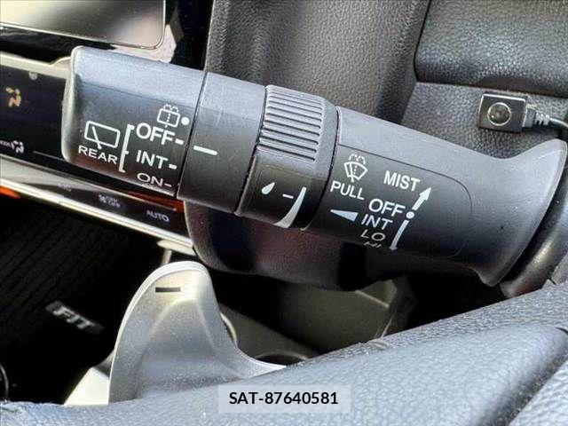 Honda FIT HYBRID 2014-11 8659093-20