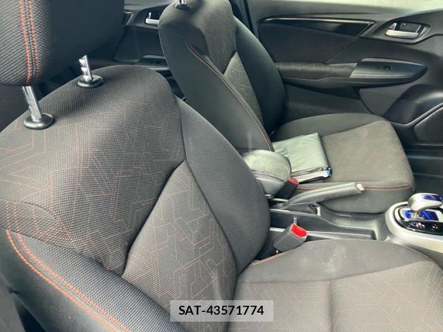Honda FIT HYBRID 2014-04 8659097-10