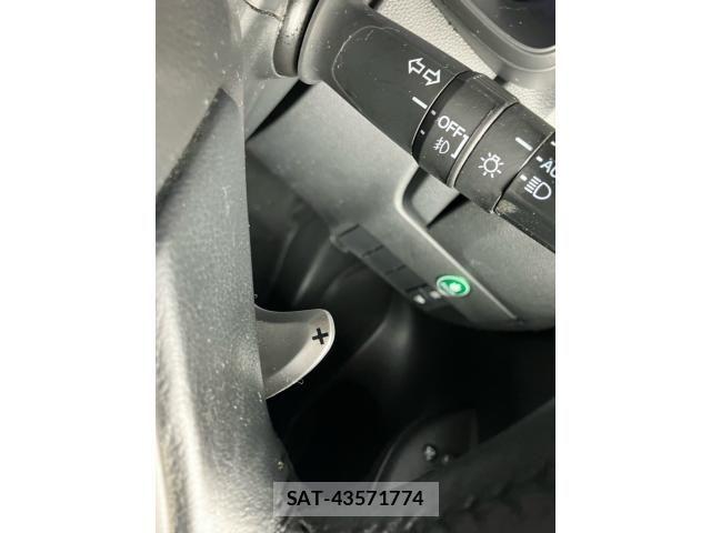 Honda FIT HYBRID 2014-04 8659097-18