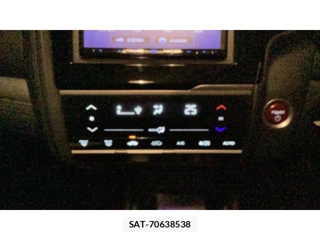 Honda FIT HYBRID 2017-02 8659087-12