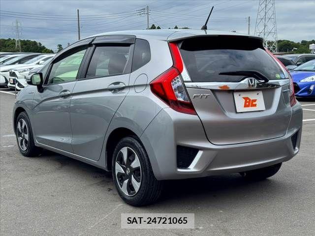 Honda FIT HYBRID 2015-09 8666142-12