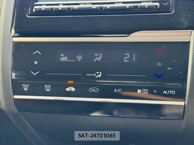 Honda FIT HYBRID 2015-09 8666142-3