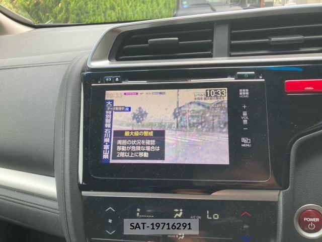 Honda FIT HYBRID 2013-12 8659107-16