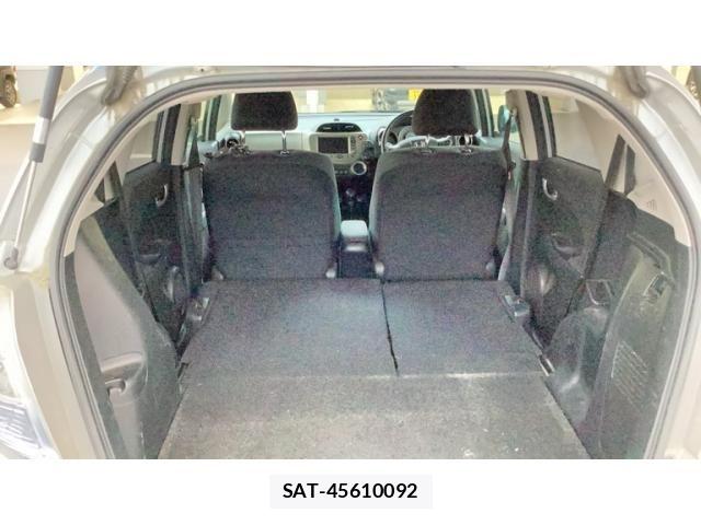 Honda FIT HYBRID 2011-10 8659112-4