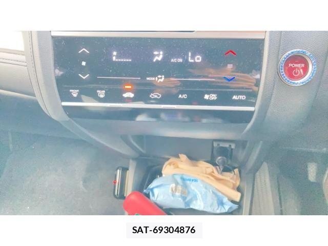 Honda FIT HYBRID 2015-02 8666146-18