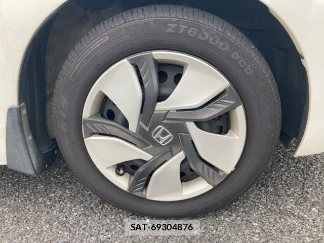 Honda FIT HYBRID 2015-02 8666146-3