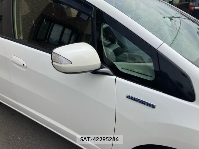 Honda FIT HYBRID 2012-06 8685560-9