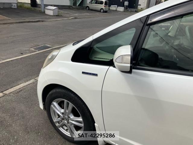 Honda FIT HYBRID 2012-06 8685560-5