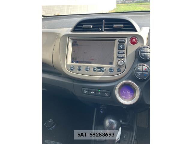 Honda FIT HYBRID 2011-05 8685558-20