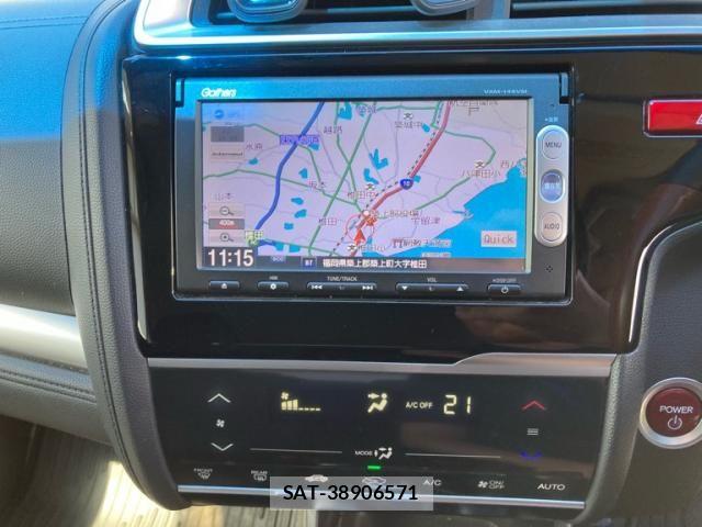 Honda FIT HYBRID 2013-10 8685563-18