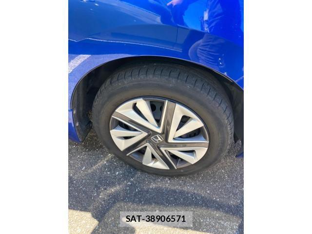 Honda FIT HYBRID 2013-10 8685563-5
