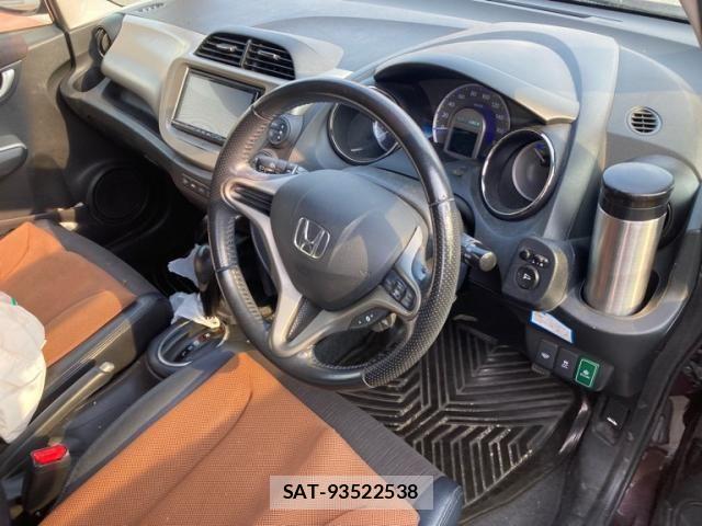 Honda FIT HYBRID 2013-09 8685561-9