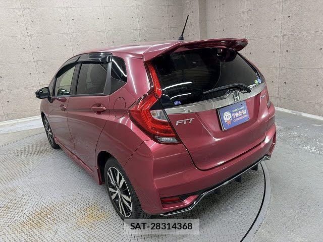 Honda FIT HYBRID 2018-02 8742120-2
