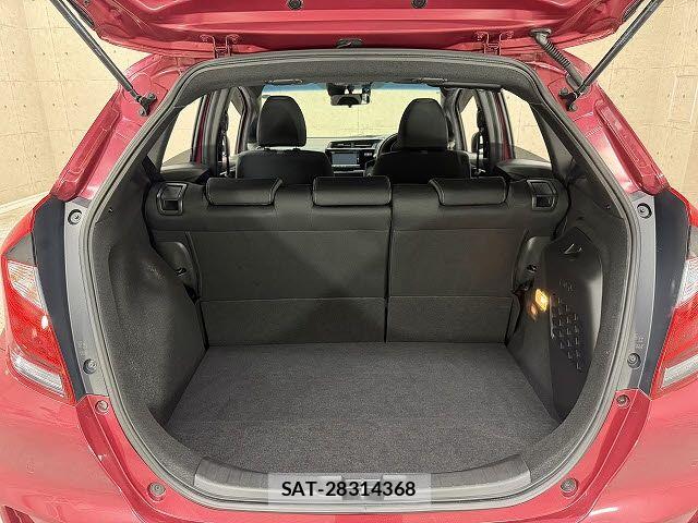 Honda FIT HYBRID 2018-02 8742120-8