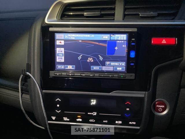 Honda FIT HYBRID 2016-08 8742141-3