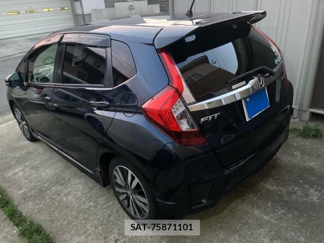 Honda FIT HYBRID 2016-08 8742141-7