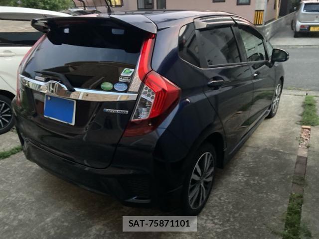 Honda FIT HYBRID 2016-08 8742141-8