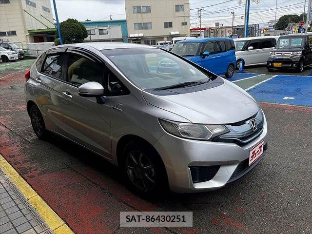 Honda FIT HYBRID 2013-11 8742126-2