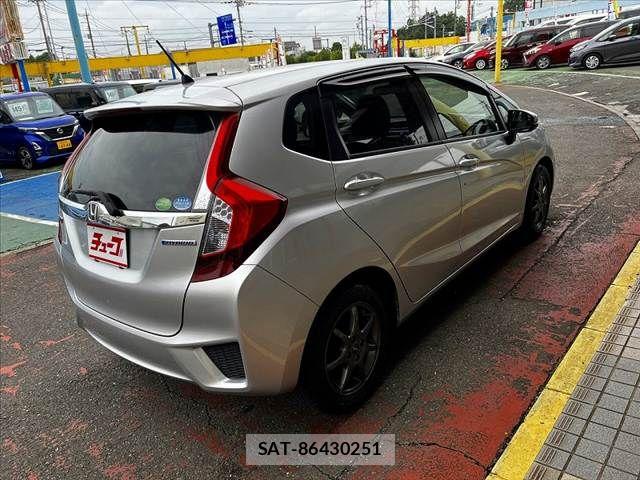 Honda FIT HYBRID 2013-11 8742126-6