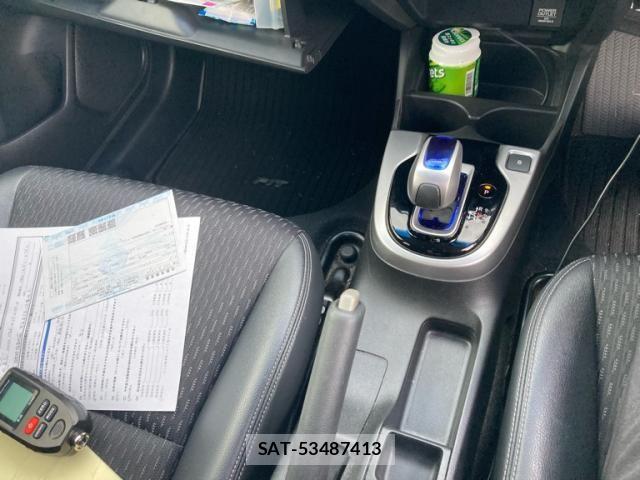 Honda FIT HYBRID 2013-10 8742134-13