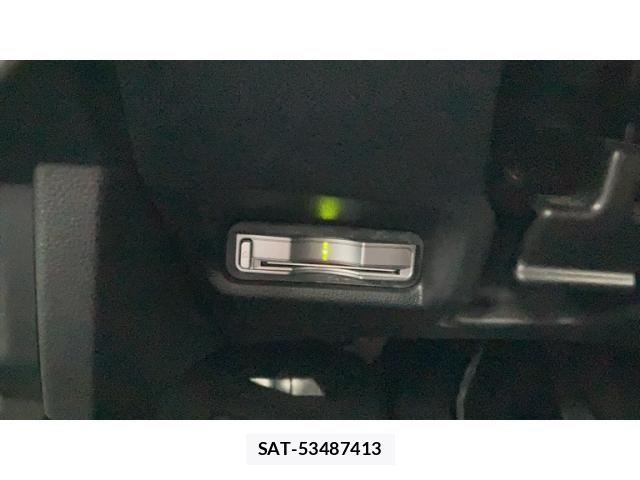 Honda FIT HYBRID 2013-10 8742134-16