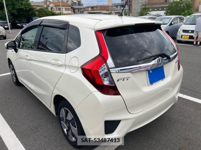 Honda FIT HYBRID 2013-10 8742134-2