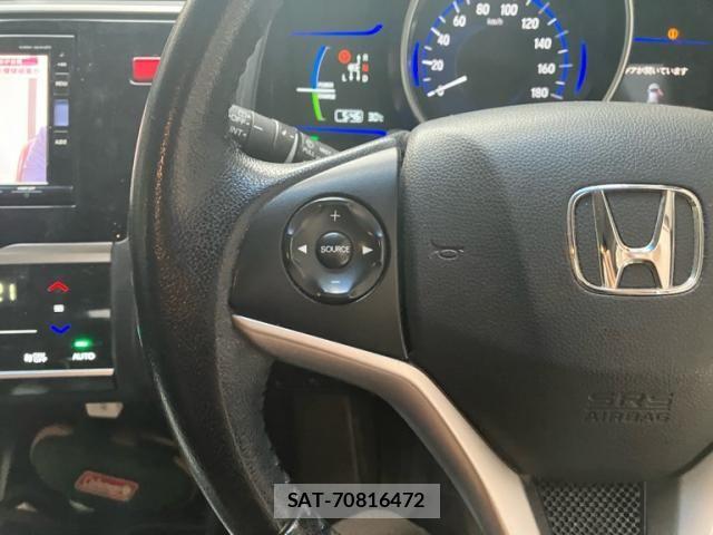 Honda FIT HYBRID 2015-10 8742132-16