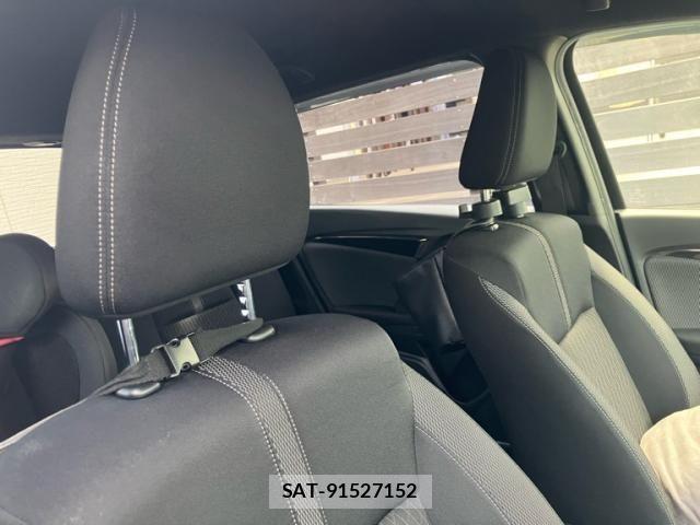 Honda FIT HYBRID 2018-01 8742121-16