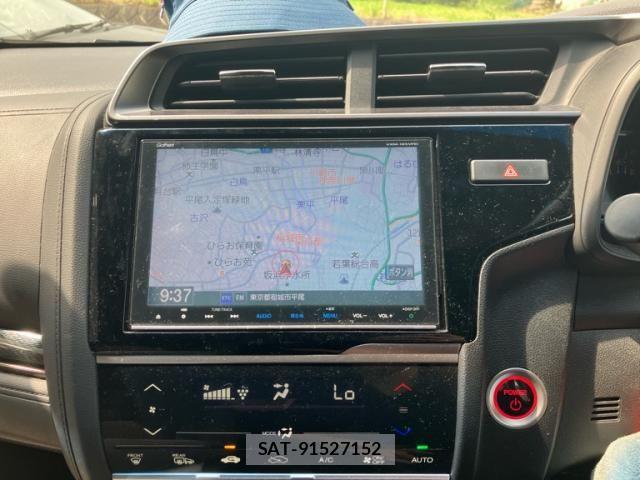 Honda FIT HYBRID 2018-01 8742121-21