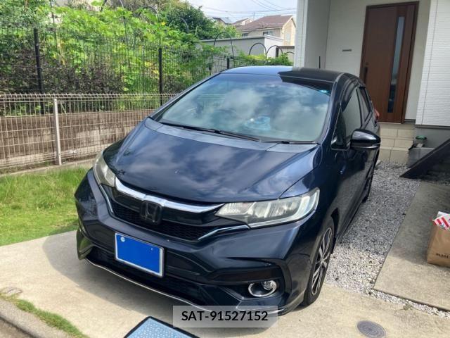 Honda FIT HYBRID 2018-01 8742121-2