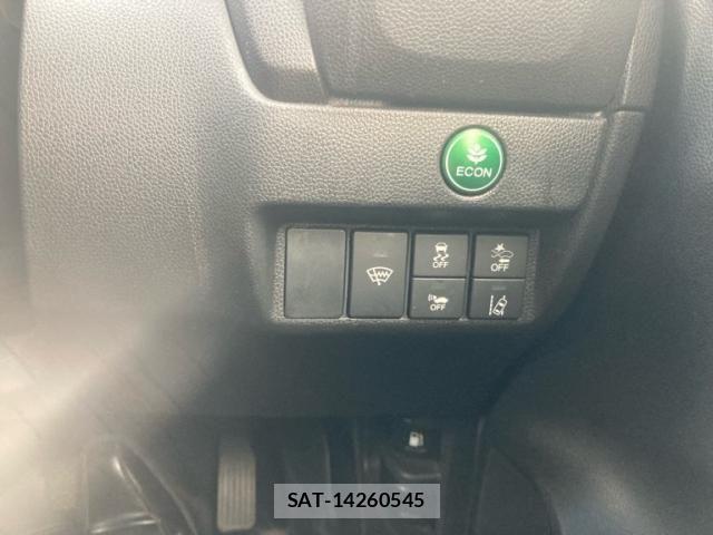 Honda FIT HYBRID 2018-06 8742124-20