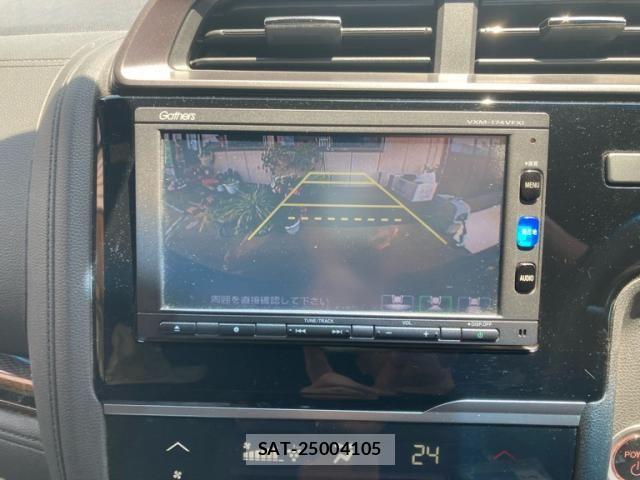 Honda FIT HYBRID 2017-10 8742123-20