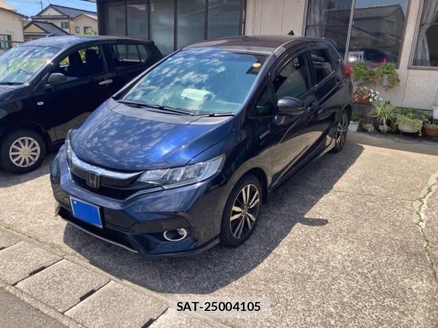 Honda FIT HYBRID 2017-10 8742123-4