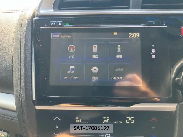 Honda FIT HYBRID 2013-12 8742162-15