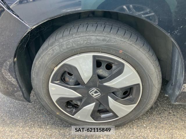 Honda FIT HYBRID 2017-10 8742131-5