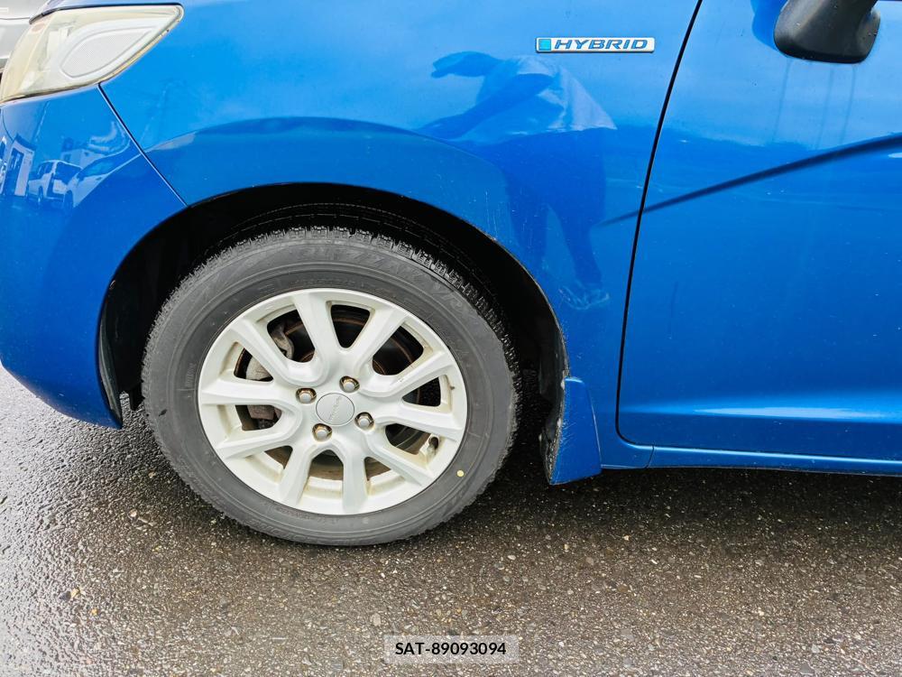 Honda FIT HYBRID 2015-02 8665582-30