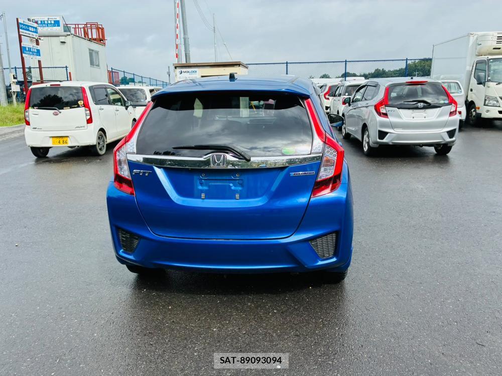 Honda FIT HYBRID 2015-02 8665582-3