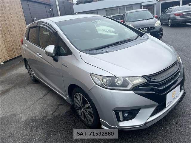 Honda FIT HYBRID 2015-10 8780267-14