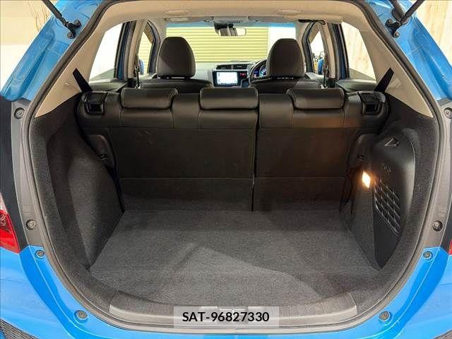 Honda FIT HYBRID 2013-10 8780281-8
