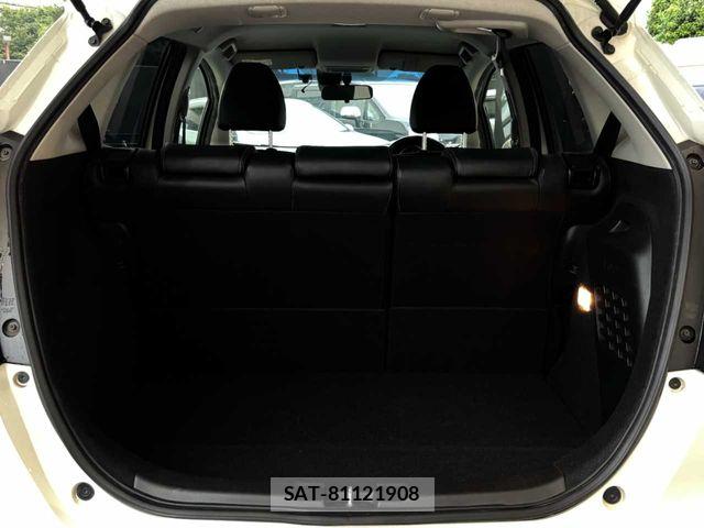 Honda FIT HYBRID 2017-01 8780268-19